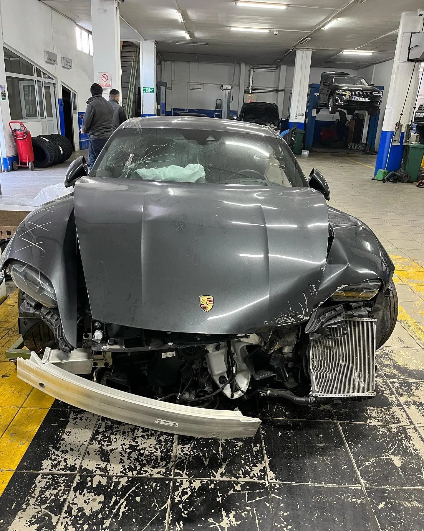 Porsche Çalışma Galerisi — fotoğraf 6